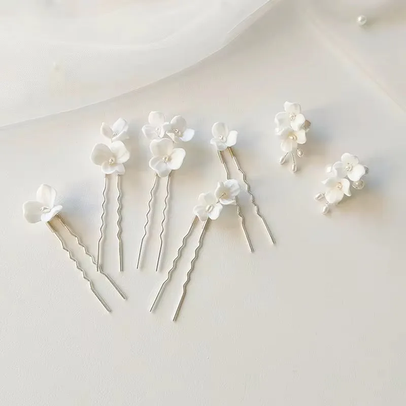 ALEXA EARRING