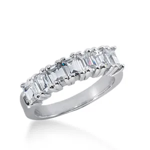 Emerald Cut Diamond Wedding Band (Total Diamond Weight 1.75ct, Quality GH-VS)
