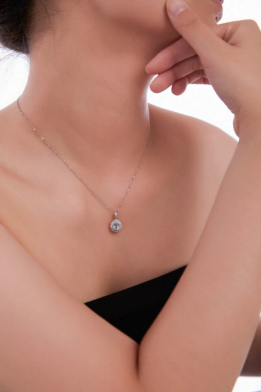 Ethereal Glow Topaz Necklace – 925 Sterling Silver