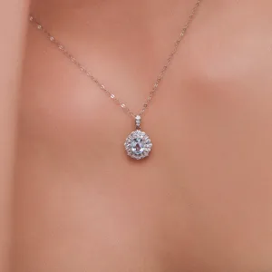 Ethereal Glow Topaz Necklace – 925 Sterling Silver