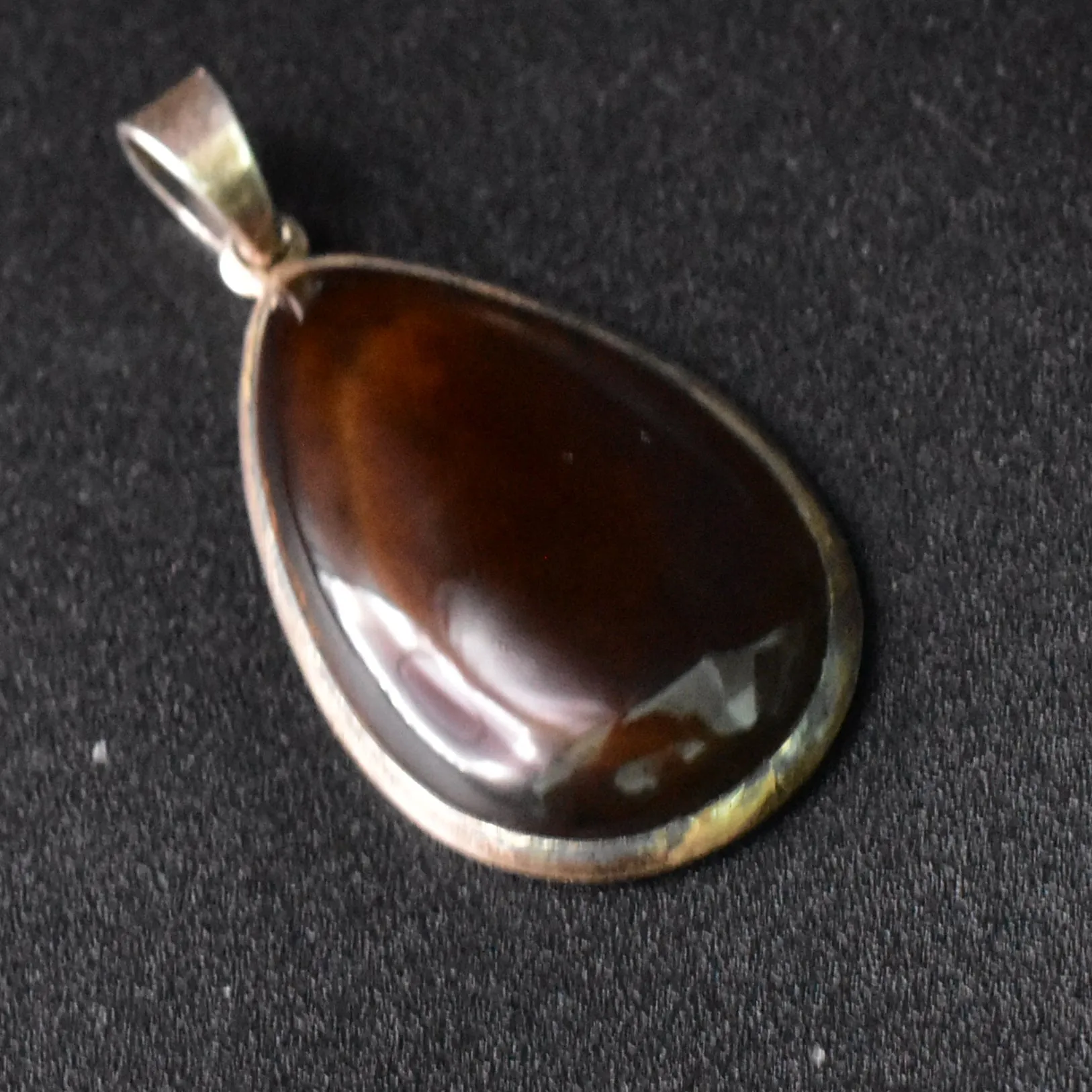 Eye Catching Deep Brown Teardrop Agate Silver Sterling 925 Pendant