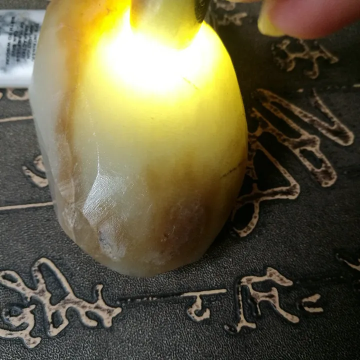 Natural Kunlun Jade Rough Nephrite Raw (153g, 7.7X5X2.5cm)