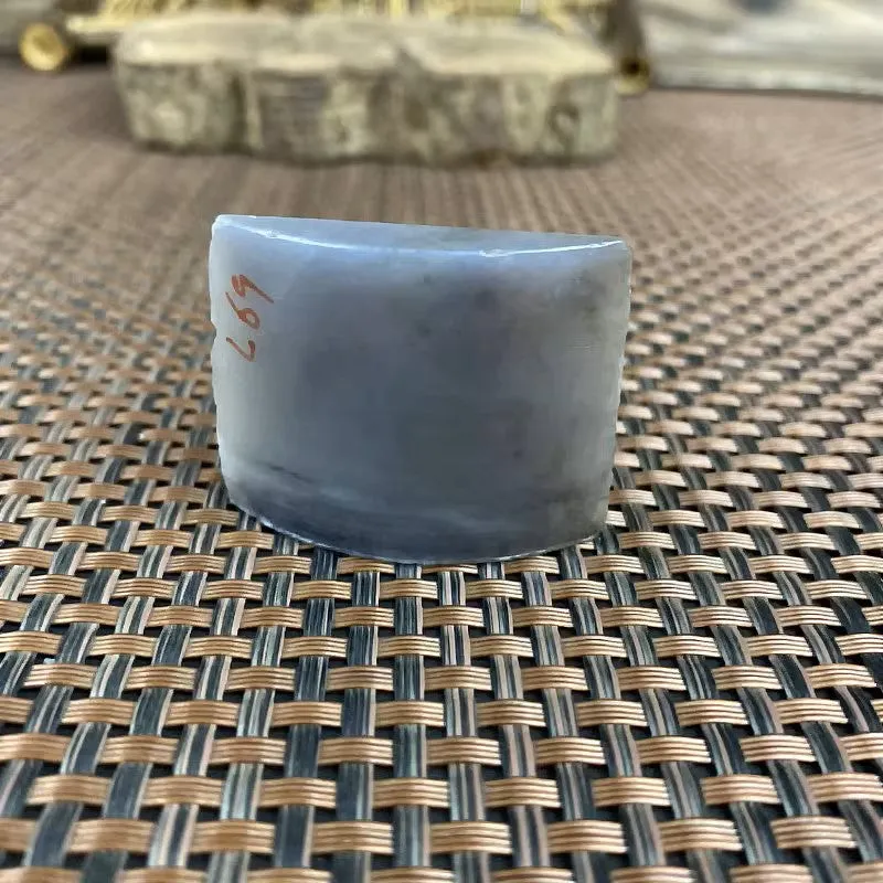 Natural Kunlun Jade Rough Nephrite Raw (24g,4.1X3.2X0.96cm)