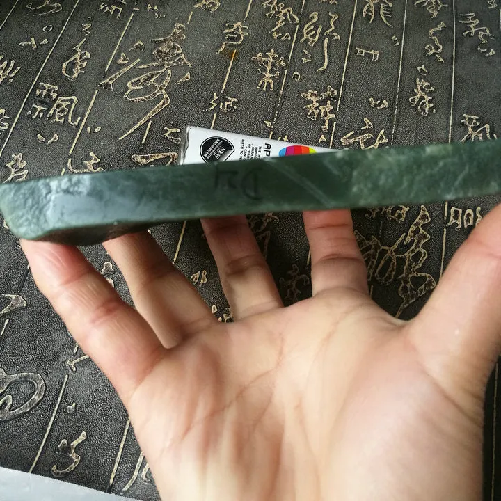 Natural Kunlun Jade Rough Nephrite Raw (258g, 90X75X10mm)