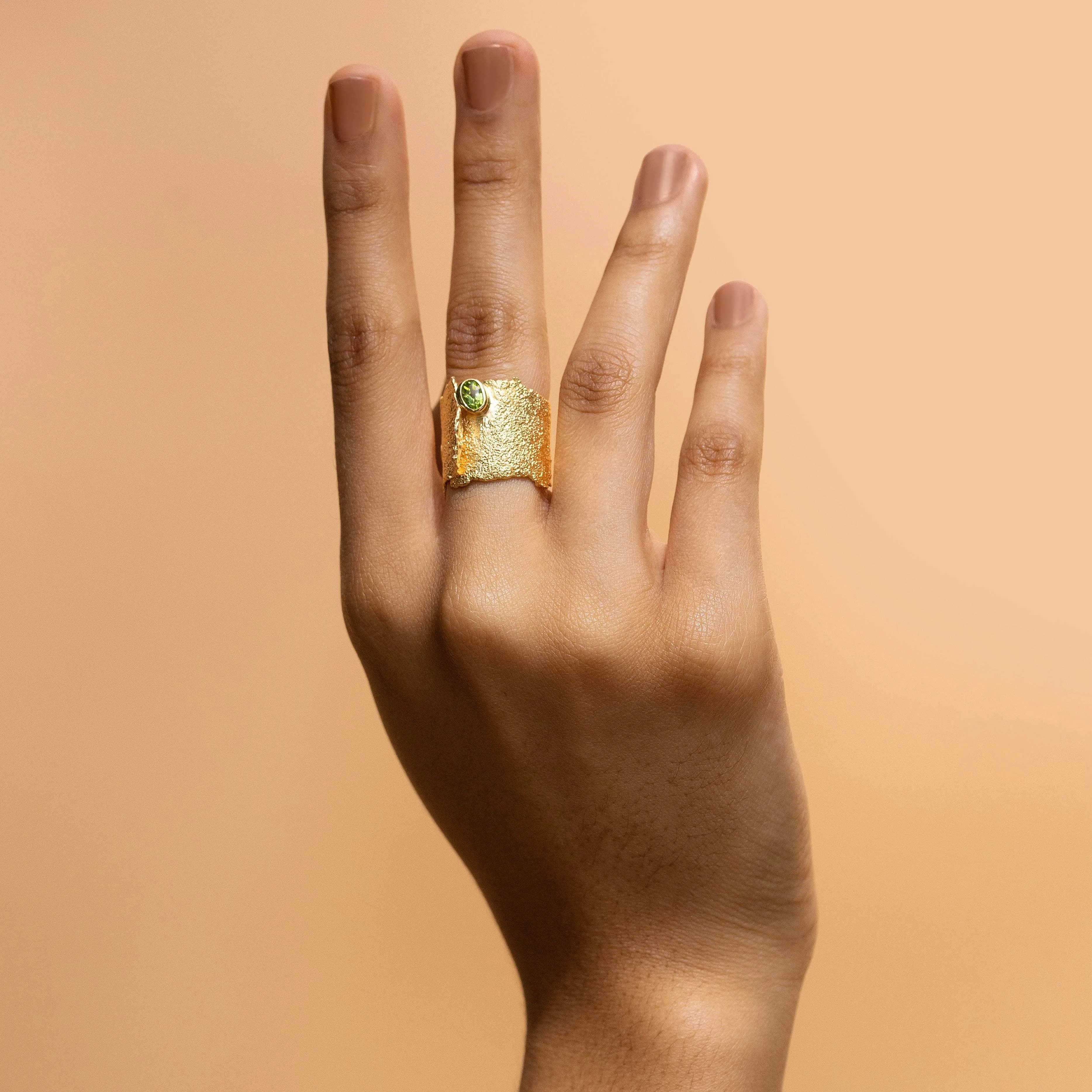 Otthild Peridot Ring