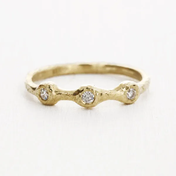 Three-diamond ring