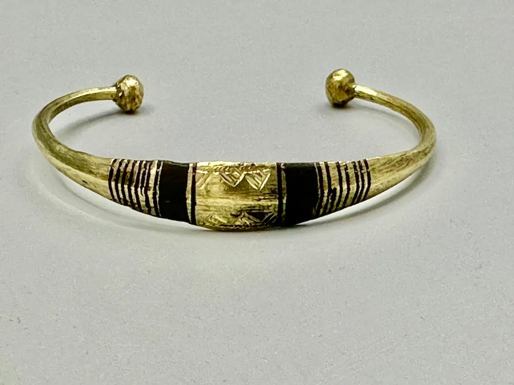 Tuareg Double Bar Inlay Multiple Stripe Etched Center Wide Flat Brass Bracelet