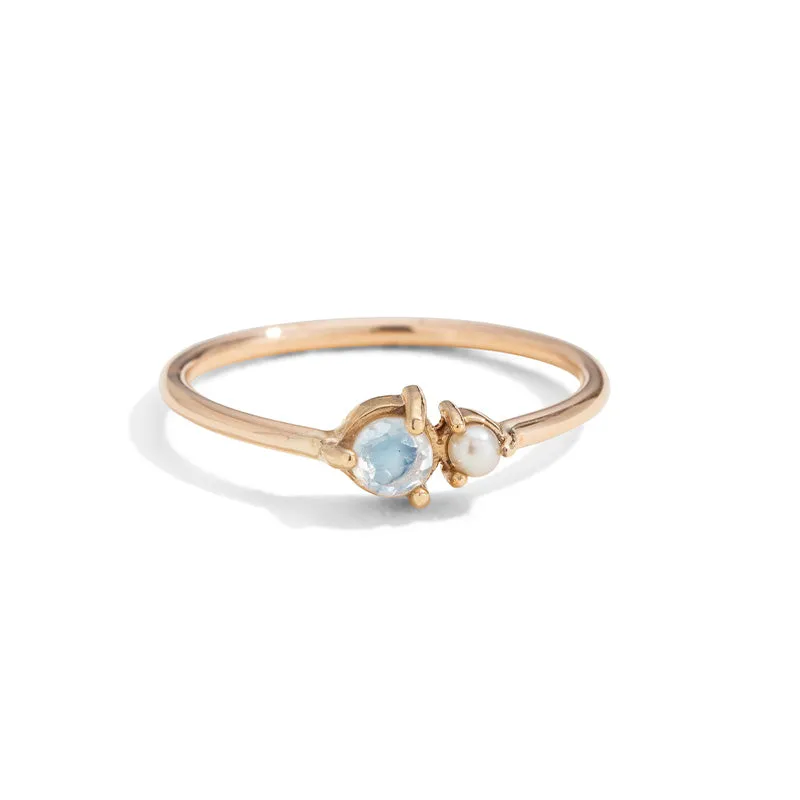 Unity Ring, Rainbow Moonstone, 9kt Yellow Gold